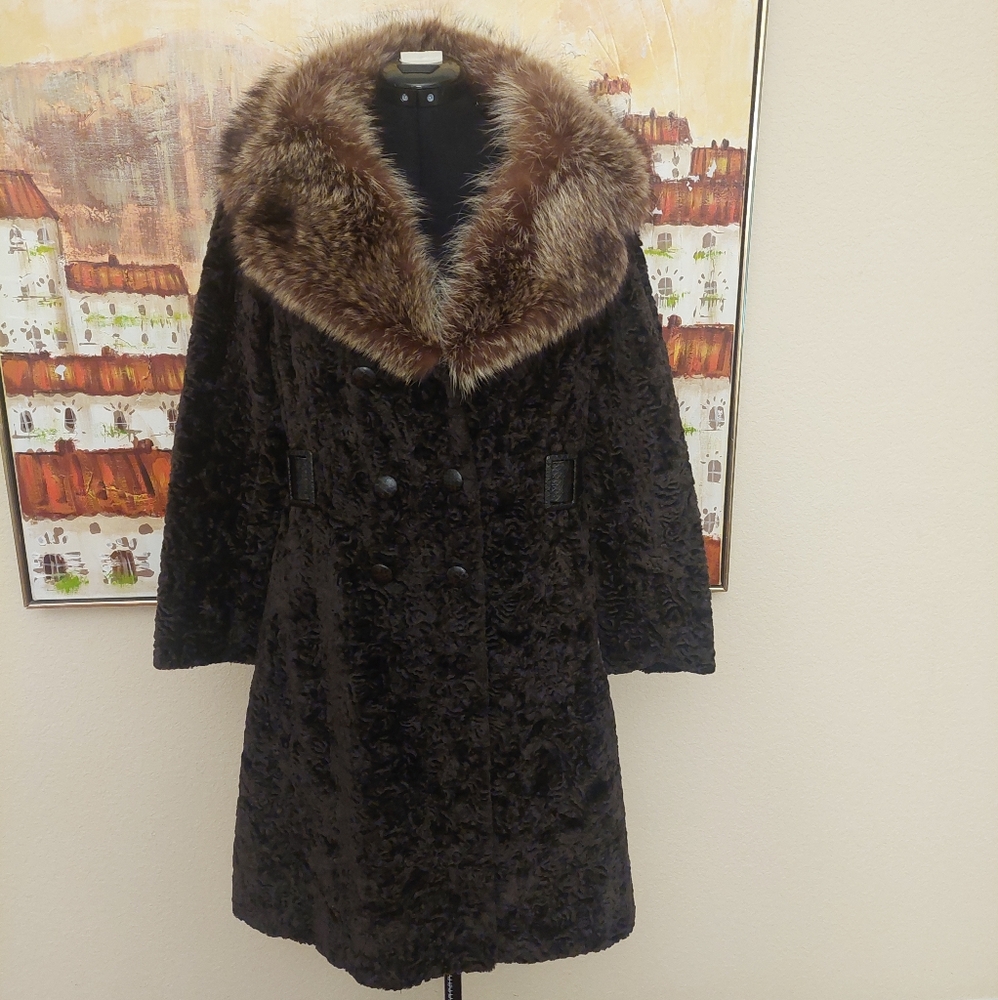 INCREDIBLE VintageTrench Dress Coat with FOX FUR Collar 10 - Brown - Party Ready